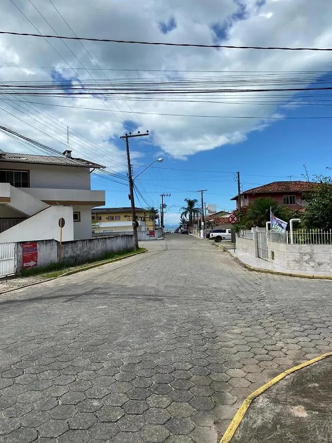 Casa Veraneio Em Zimbros - Bombinhas 0*,